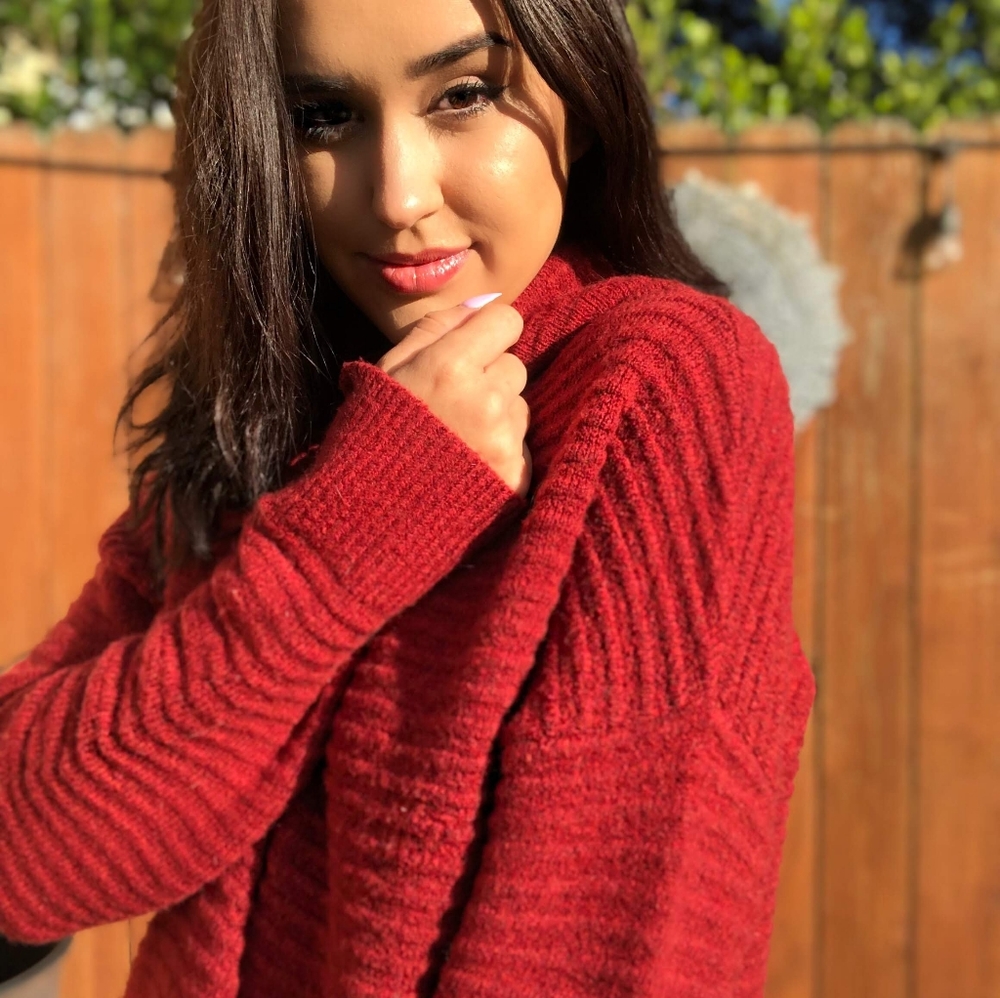 Meet your Posher, Kaitlynn